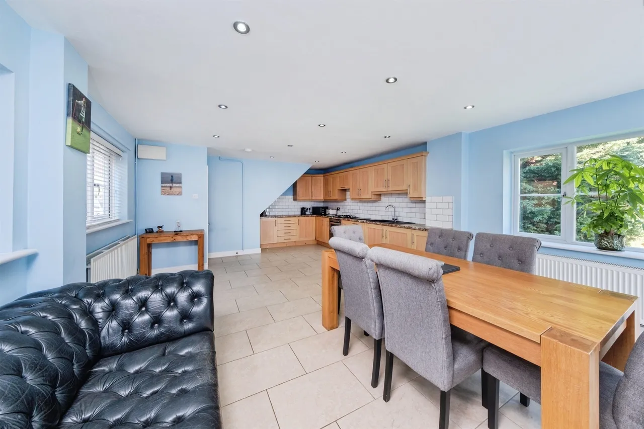 Dove Close, Newport Pagnell, photo 7