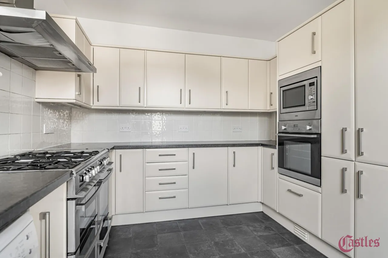 Nelson Road, N8, photo 12