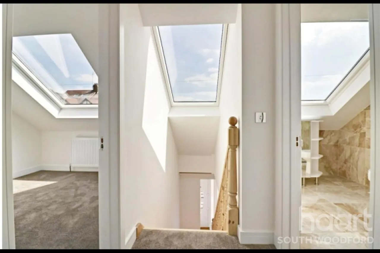 Hillington Gardens, IG8, photo 4