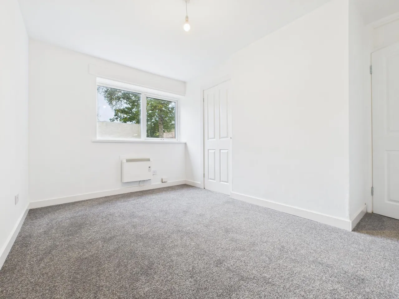 Frescade Crescent, Kings Furlong, Basingstoke, RG21, photo 10