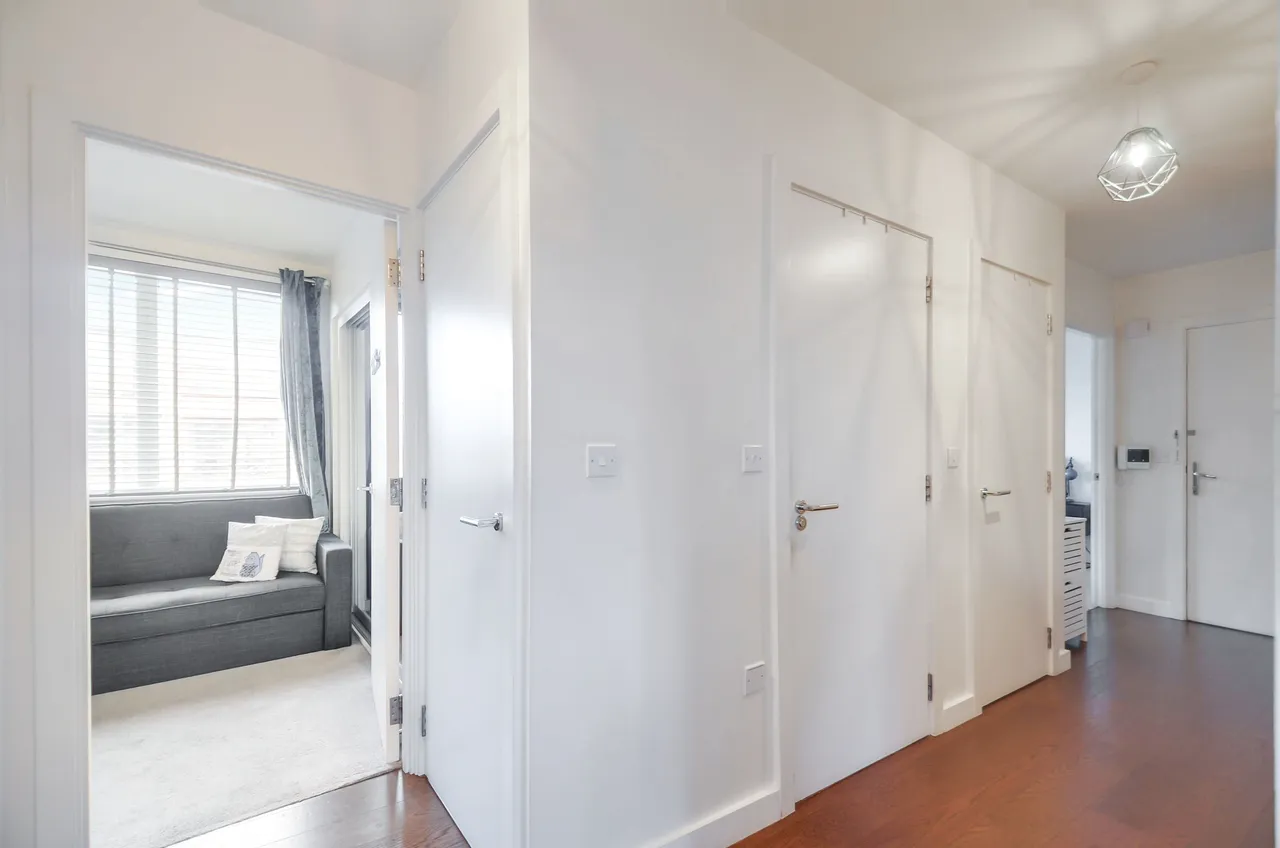 11 Beatty Court, Kenneth Way, LONDON, photo 10