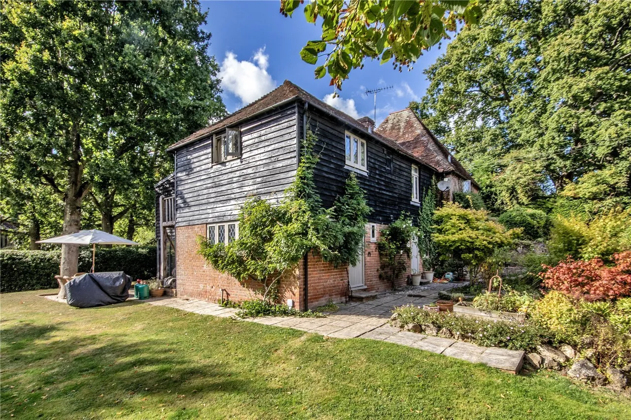 Hinksden Road, Benenden, TN17, photo 10