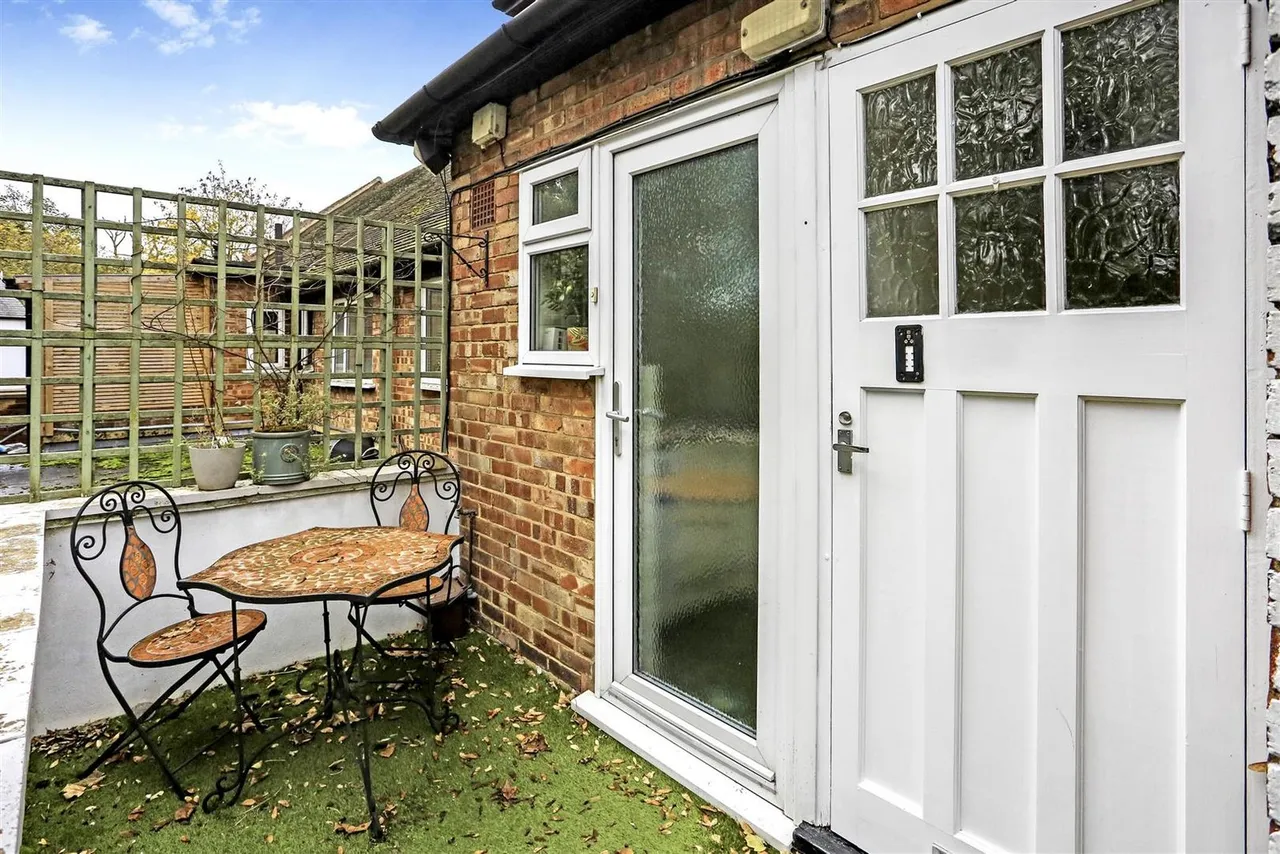 Station Way, Cheam, SM3 8SD, photo 10