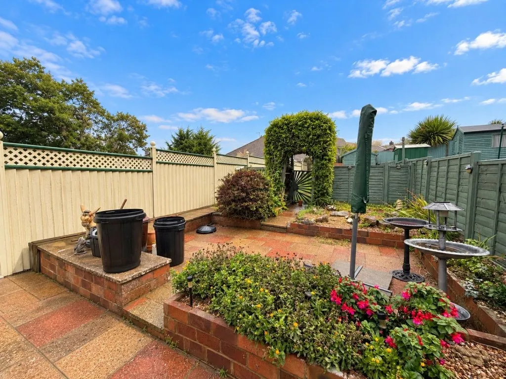 Clifton Road, Hastings, photo 13