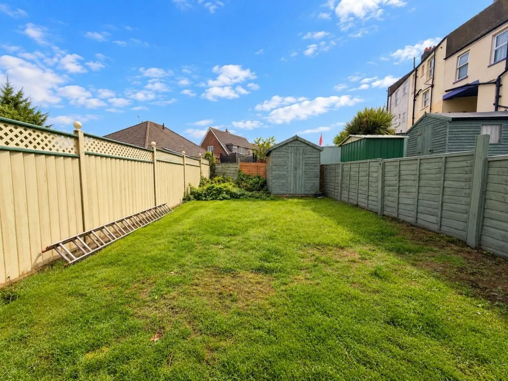 Clifton Road, Hastings, photo 6