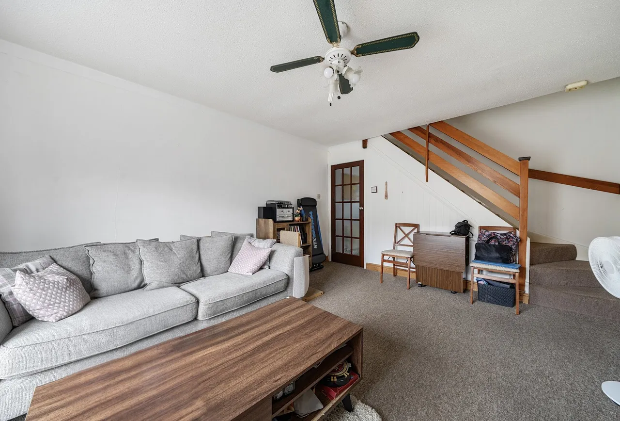 Springwater Close, Gloucestershire, Northway, GL20 8SE, photo 3