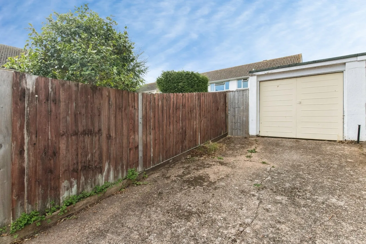 Mountbatten Close, Exmouth, EX8, photo 16