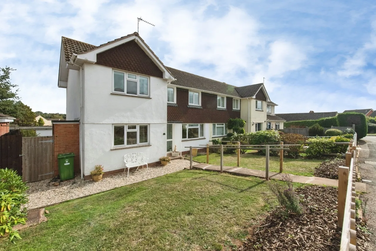 Mountbatten Close, Exmouth, EX8, photo 17