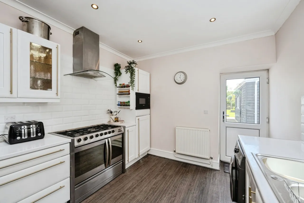 Dyffryn Road, Gorseinon, SA4, photo 8