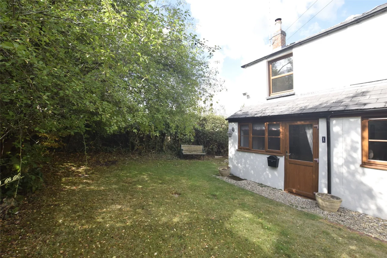 Ham Lane, Gloucestershire, Charlton Kings, GL52 6NJ, photo 15