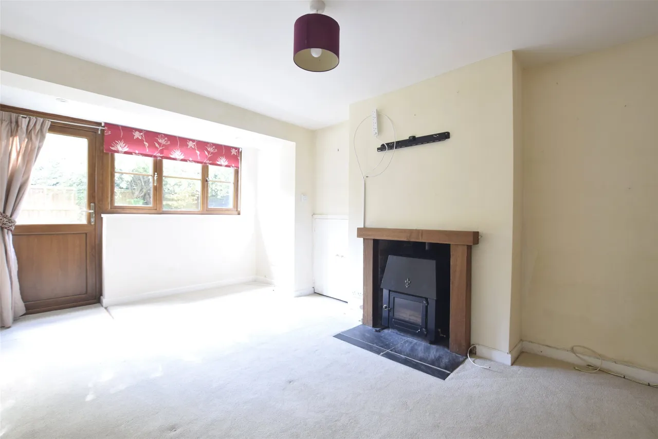 Ham Lane, Gloucestershire, Charlton Kings, GL52 6NJ, photo 6