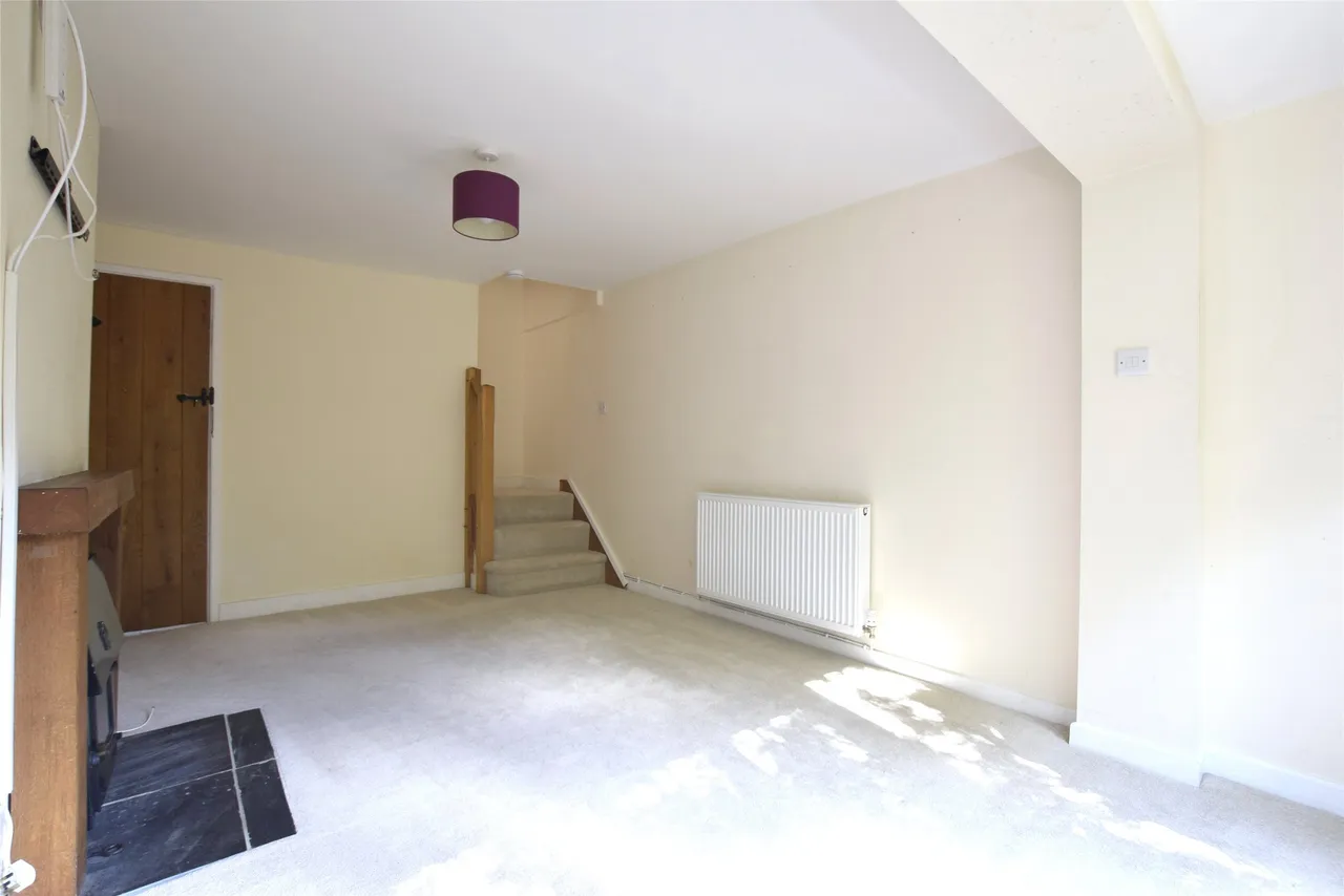 Ham Lane, Gloucestershire, Charlton Kings, GL52 6NJ, photo 4