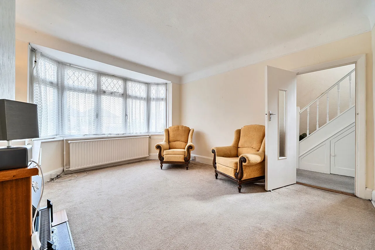 Winchester Road, Northwood, HA6, photo 3