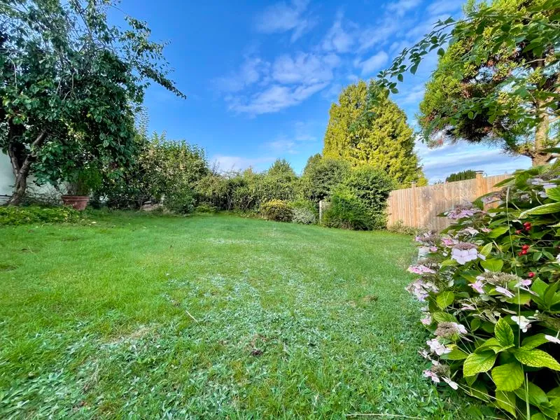 Fromer Road, Wooburn Green HP10 0PR, photo 2