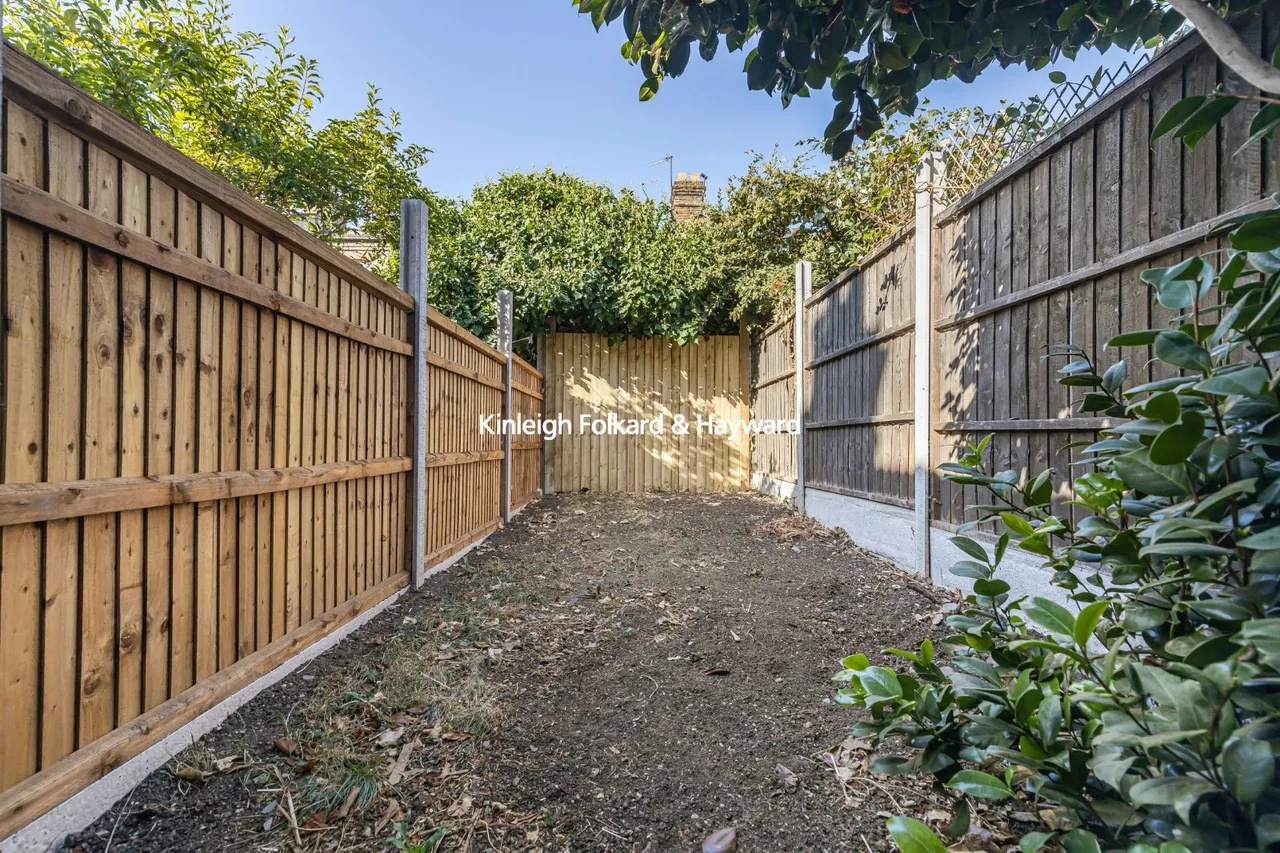 Seymour Road, London, E10, photo 10