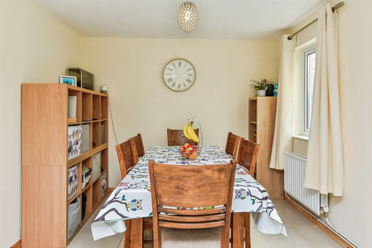 Grove Mead, Frome, BA11, photo 5