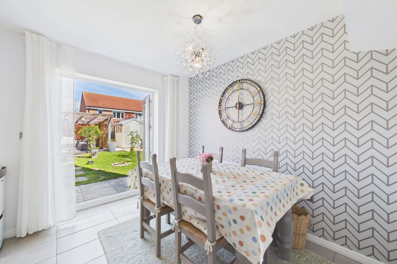 Cross Grove, Pocklington, YO42, photo 7