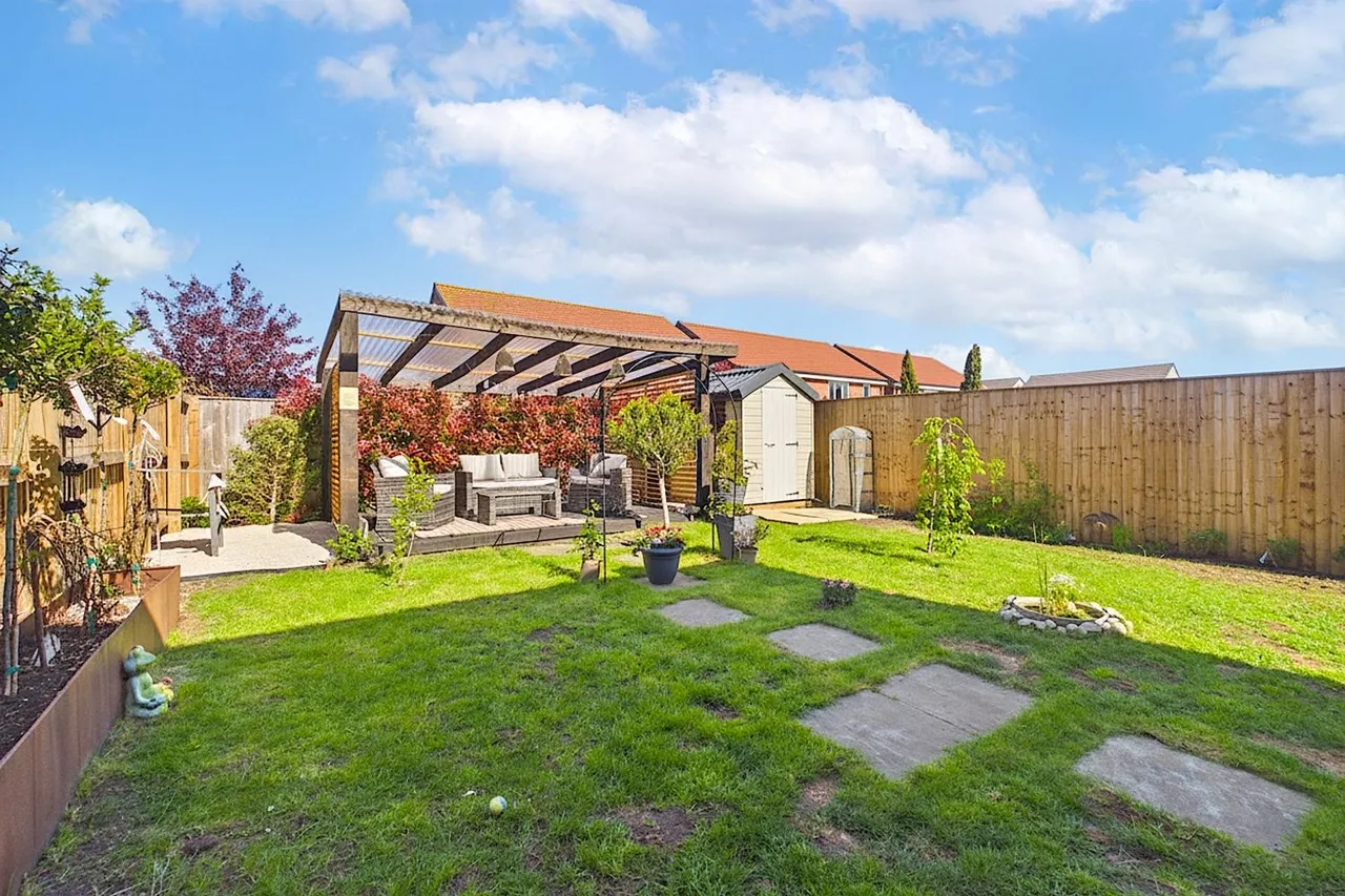 Cross Grove, Pocklington, YO42, photo 15