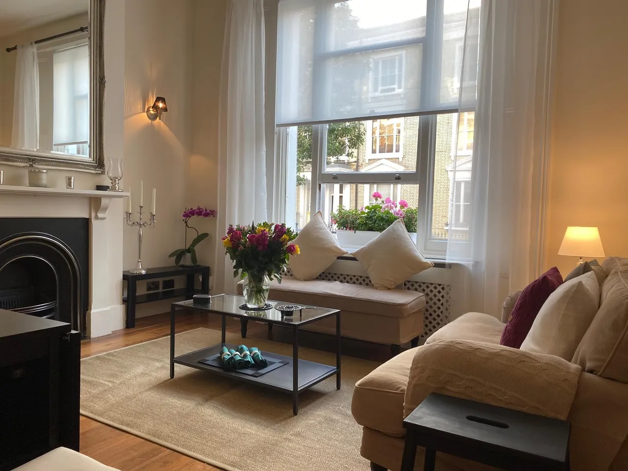 2 bed flat to rent, Eardley Crescent, Earl's Court, SW5