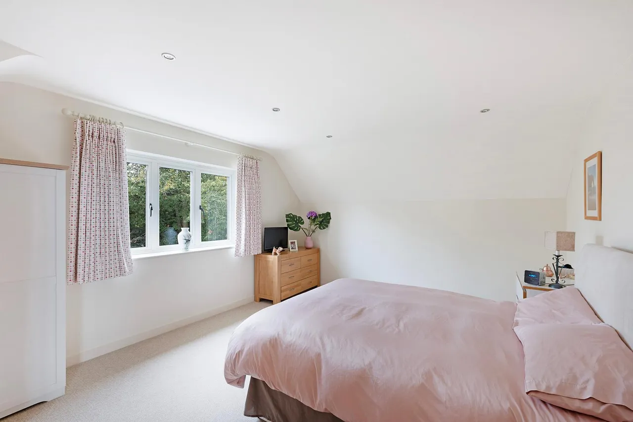 Kestrel Court, Needingworth, PE27, photo 15