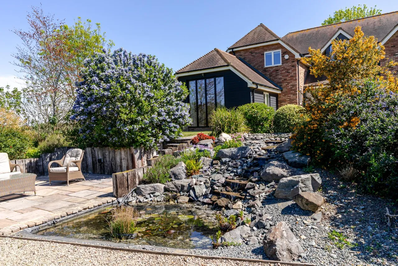 Kestrel Court, Needingworth, PE27, photo 20