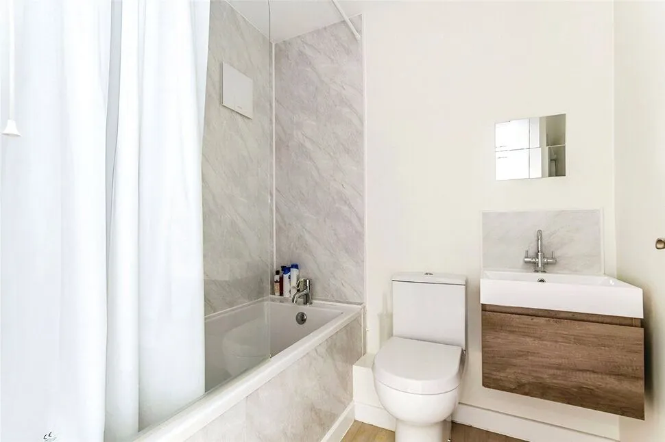 Newton Road, Faversham, Kent, ME13, photo 5