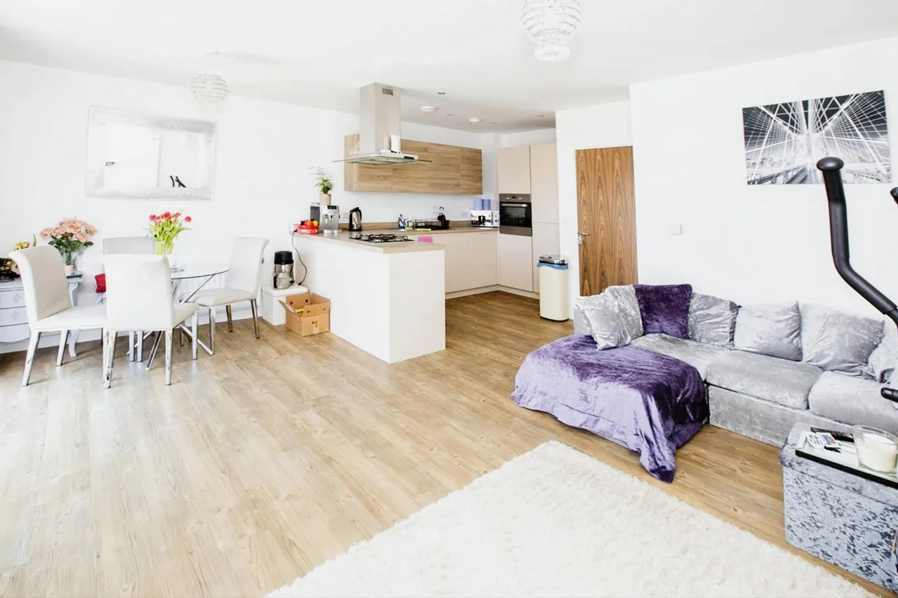 Handley Page Road, Barking, IG11, photo 9
