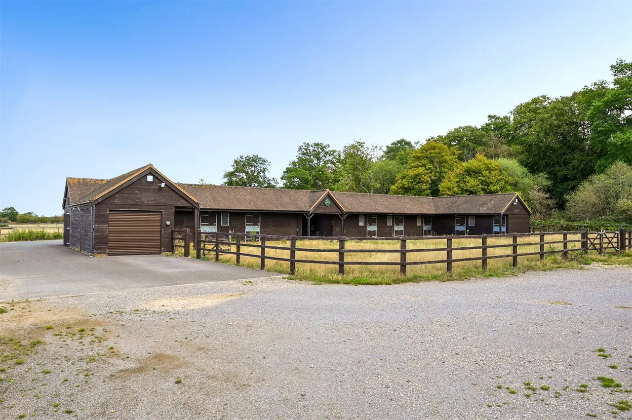 Mattingley, Hook, RG27, photo 23