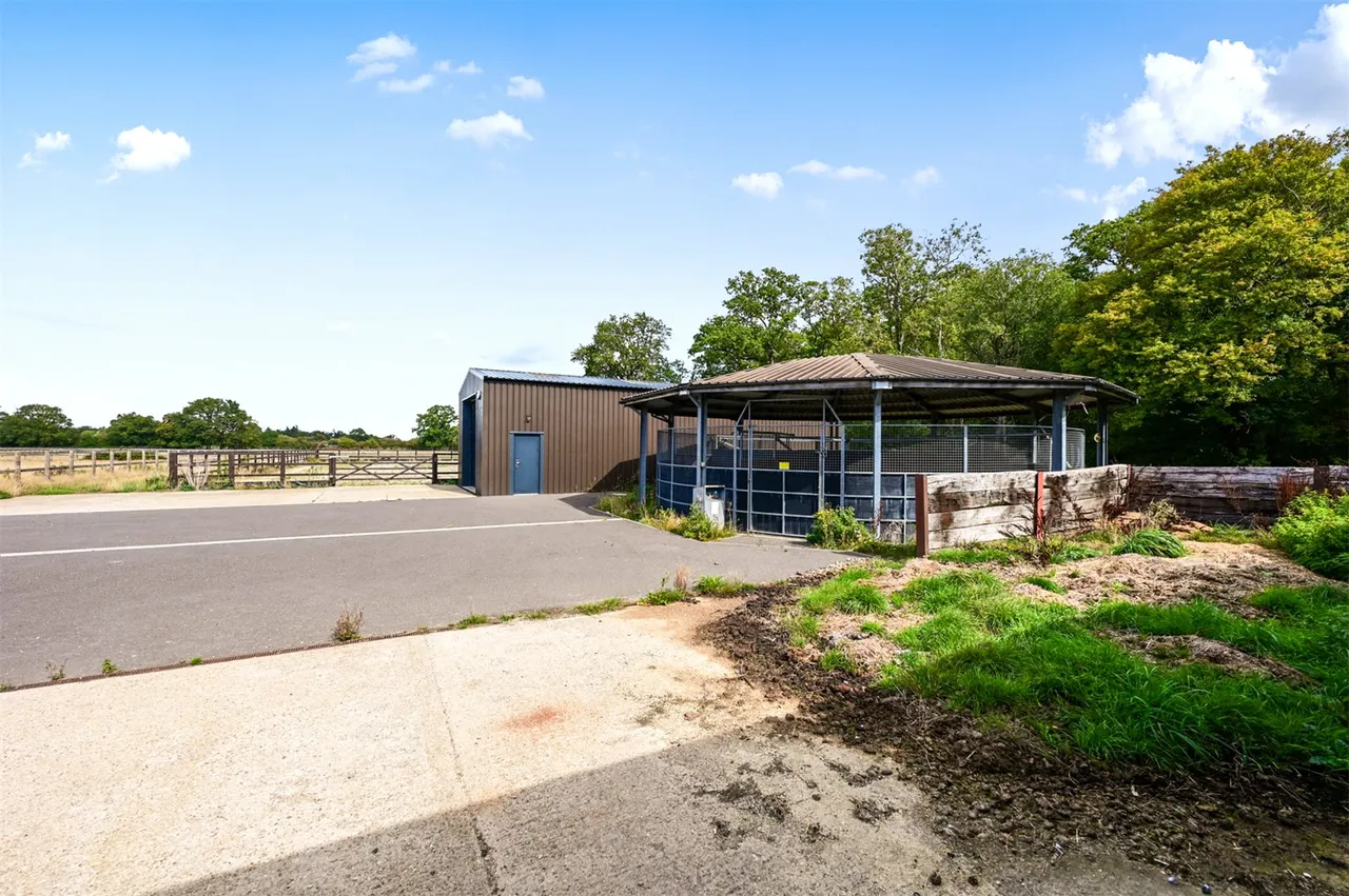 Mattingley, Hook, RG27, photo 6