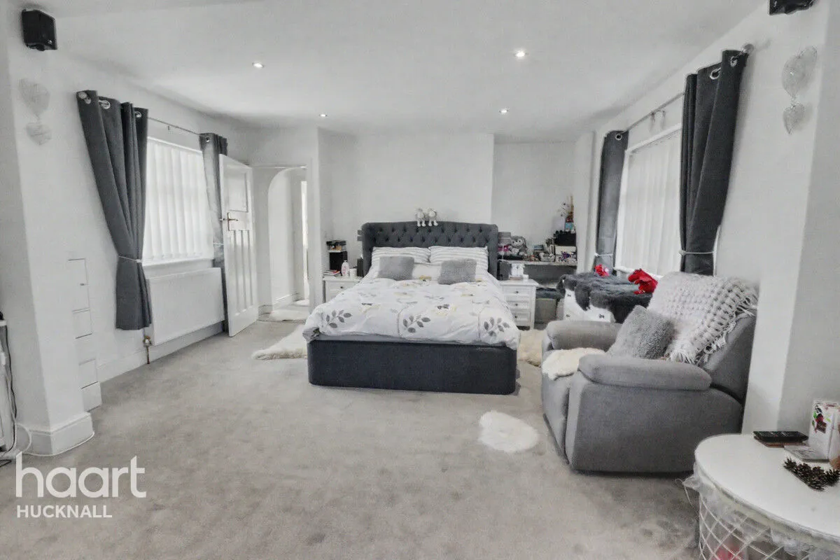 Chesterfield Road North, Mansfield, NG19, photo 17