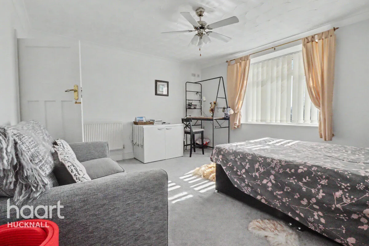 Chesterfield Road North, Mansfield, NG19, photo 22