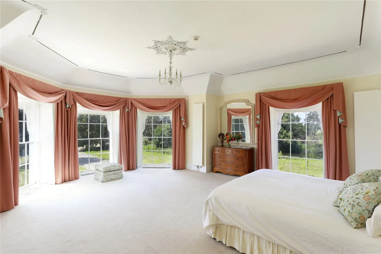 West Street, Hunton, ME15, photo 10