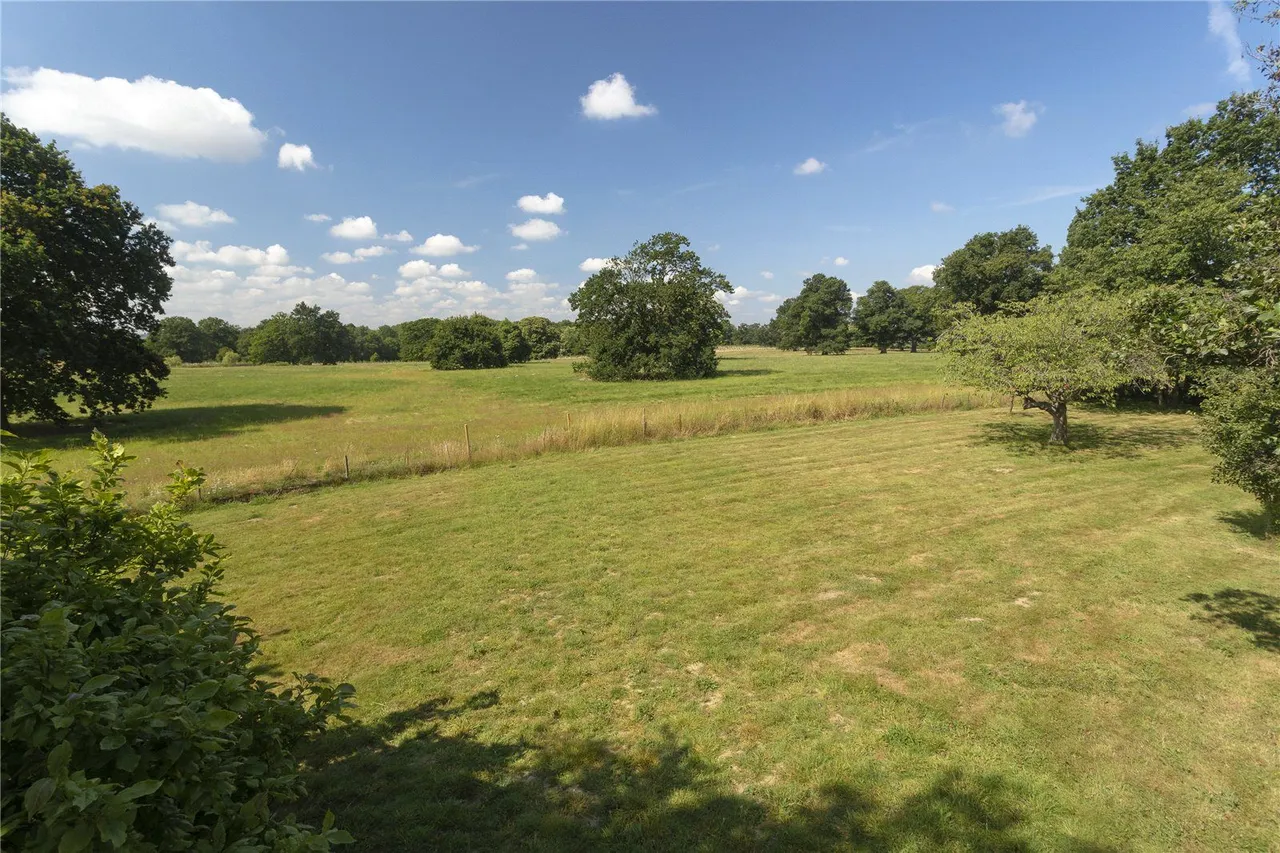 West Street, Hunton, ME15, photo 21