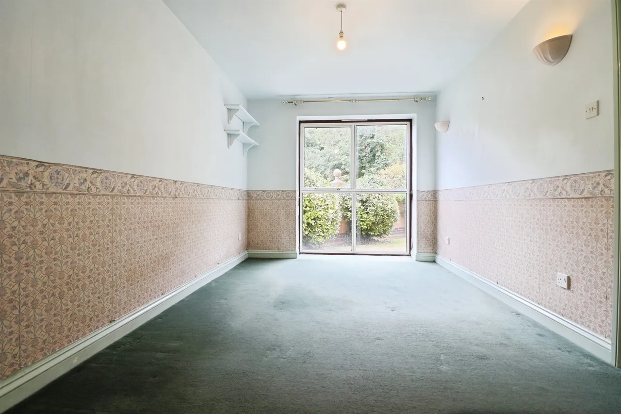 Plas St. Pol De Leon, Penarth, CF64, photo 4