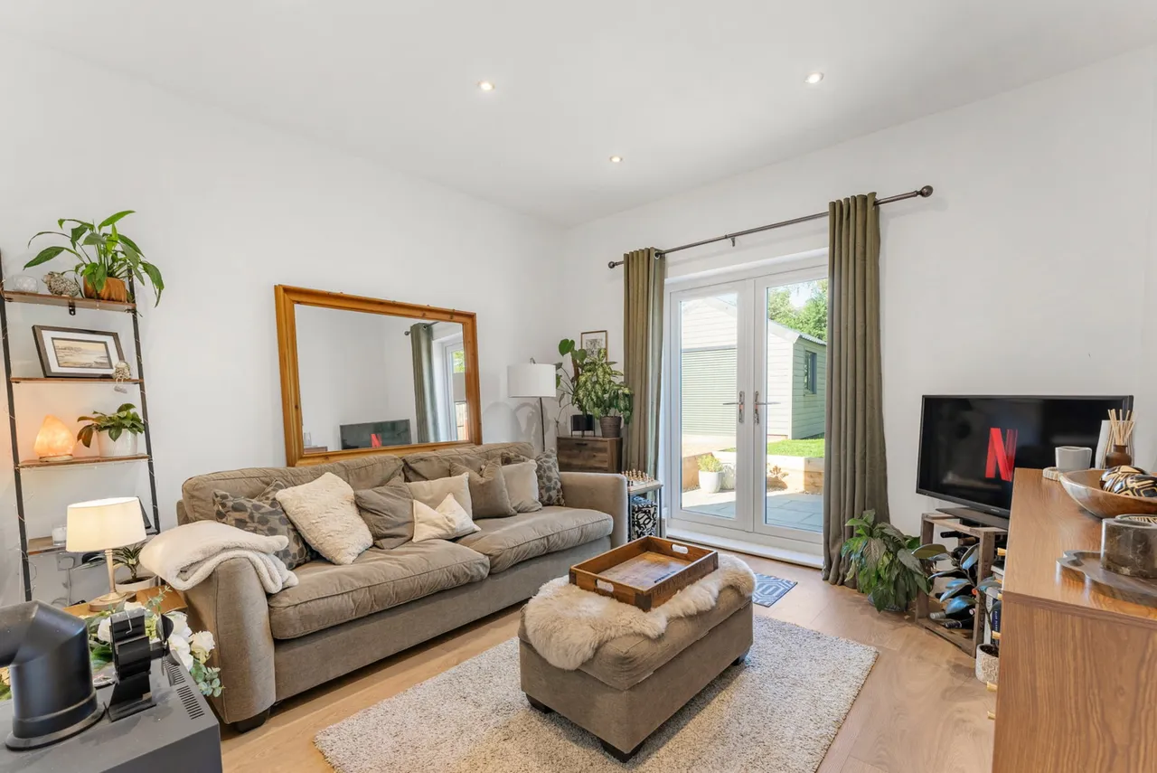 St. Peters Road, Bourne, PE10, photo 10