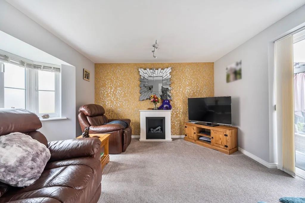 Meadowsweet Way, Stotfold, SG5, photo 5