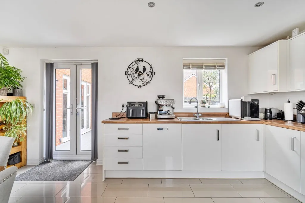 Meadowsweet Way, Stotfold, SG5, photo 8