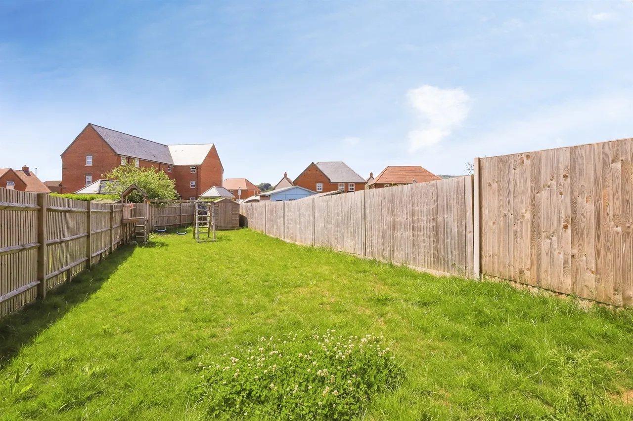 St. Martins Road, Eastbourne, BN22, photo 15