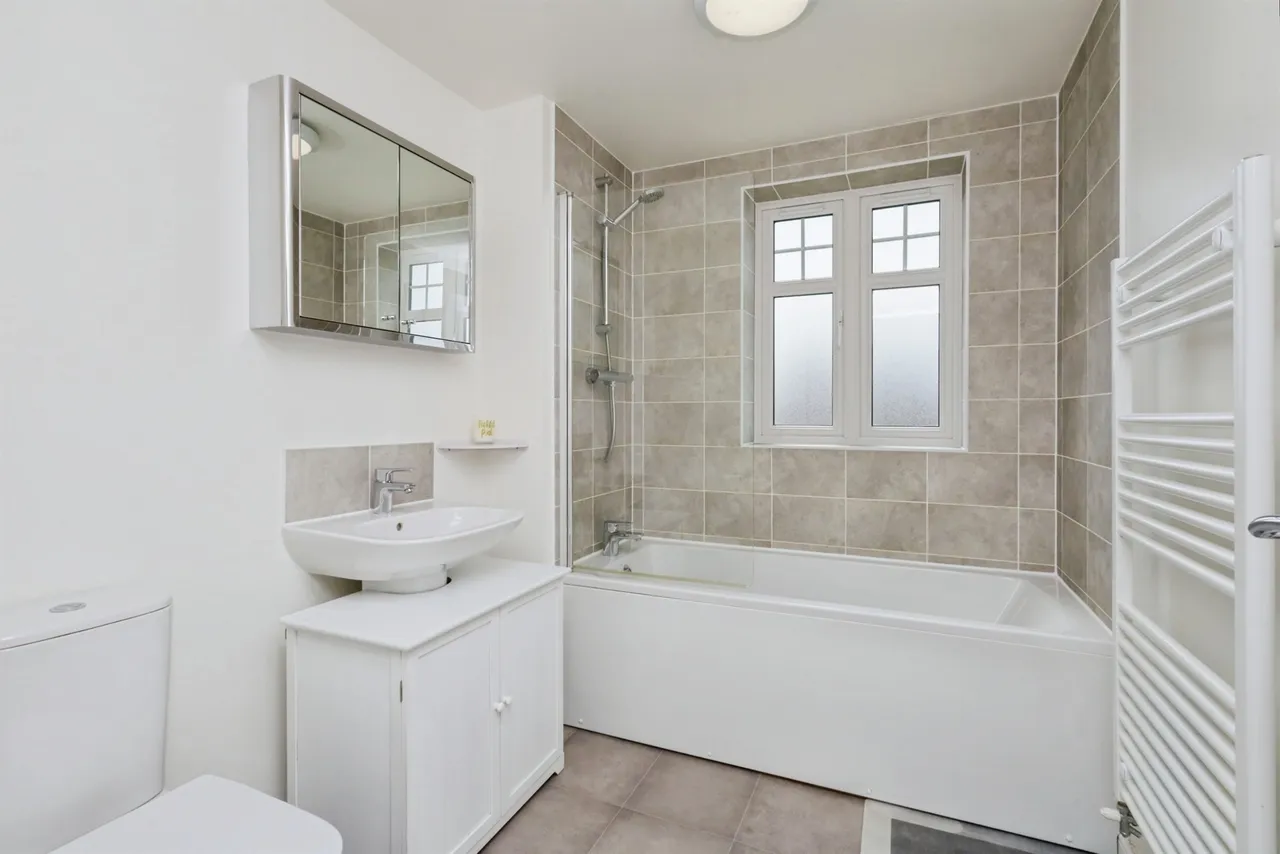 St. Martins Road, Eastbourne, BN22, photo 14
