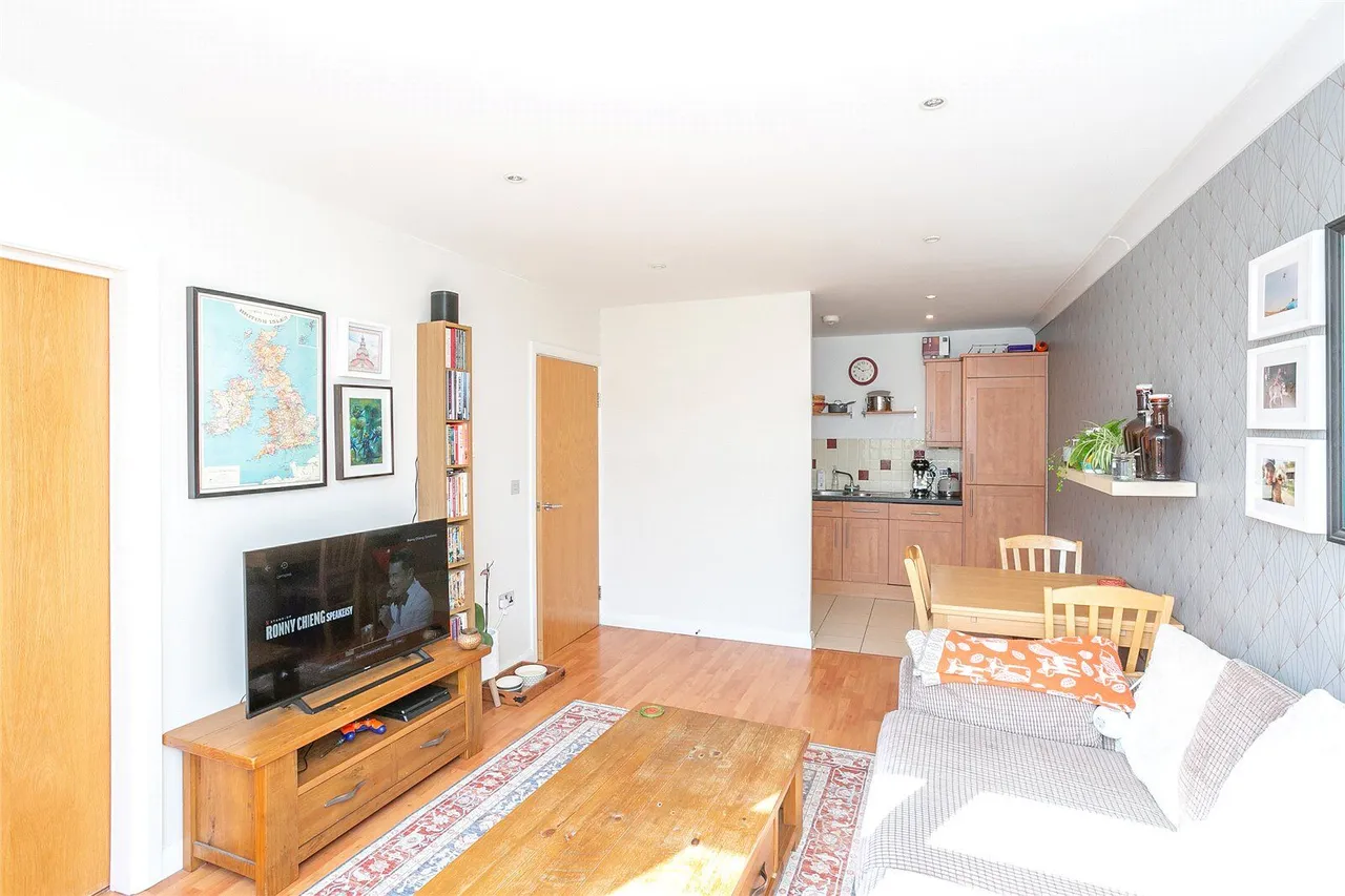 Flat 19, 533 Whippendell Road, Watford, photo 12
