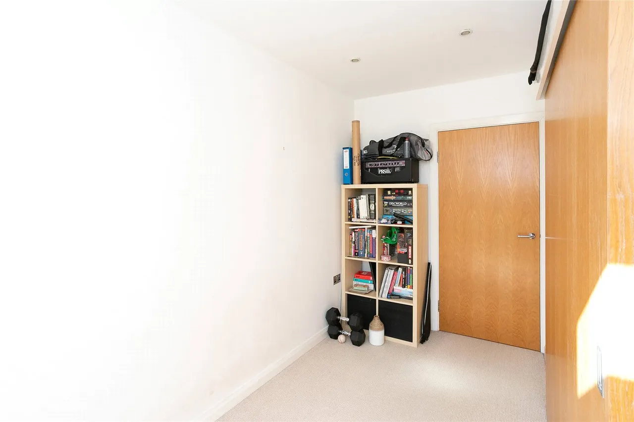 Flat 19, 533 Whippendell Road, Watford, photo 8