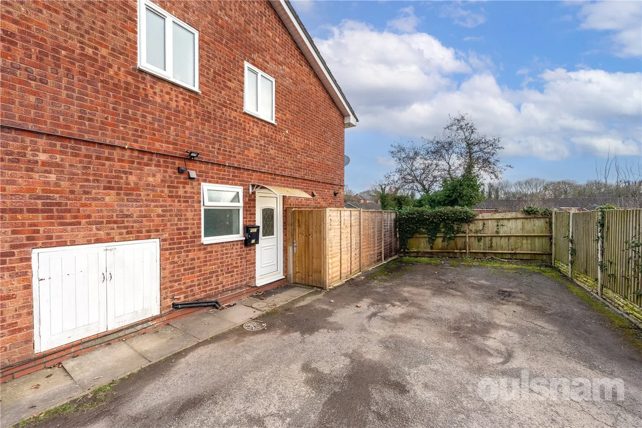 Tenbury Close, Church Hill North, Redditch, Worcestershire, B98 9LB, photo 9