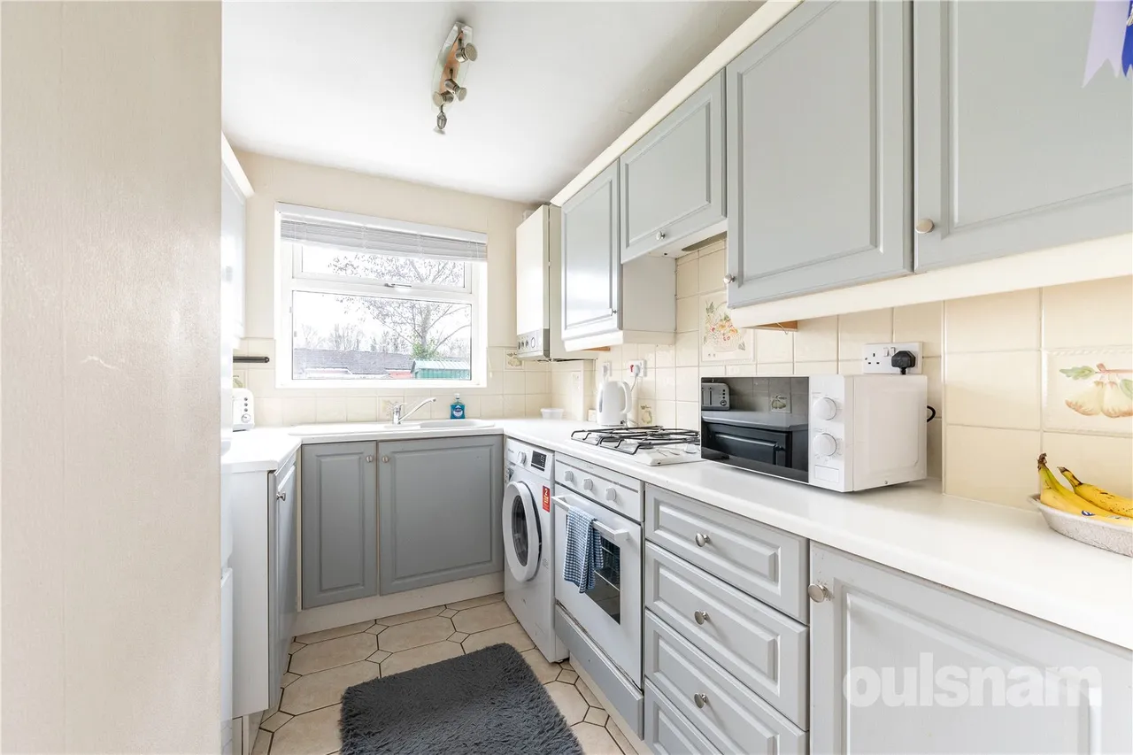 Tenbury Close, Church Hill North, Redditch, Worcestershire, B98 9LB, photo 3