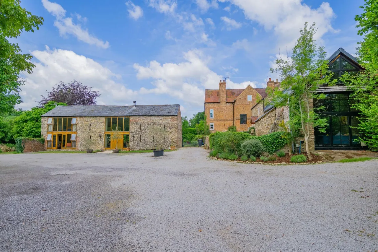 Gloucester Road, Longhope, GL17, photo 37