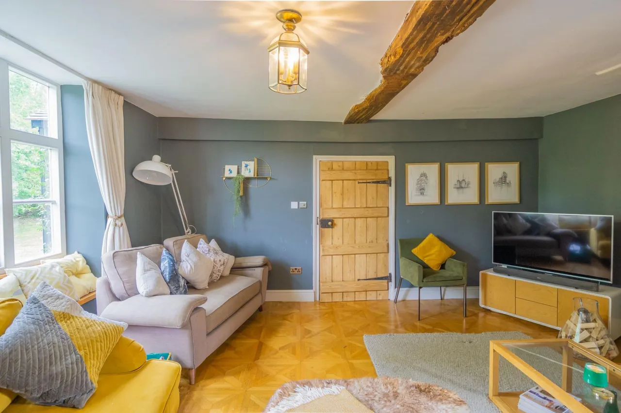 Gloucester Road, Longhope, GL17, photo 6