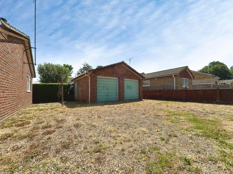 Aldershot Road, Fleet, GU51, photo 19