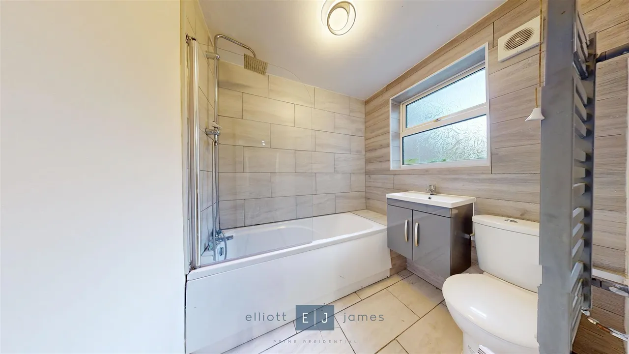 The Avenue, London, E4, photo 7