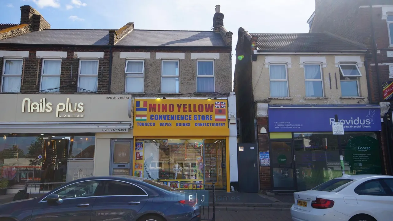 1 bed flat to rent, The Avenue, London, E4