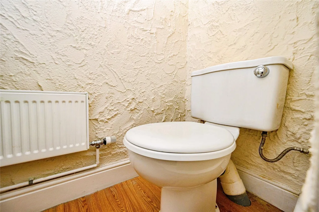 Dunstable Road, Toddington, Dunstable, Bedfordshire, LU5, photo 14