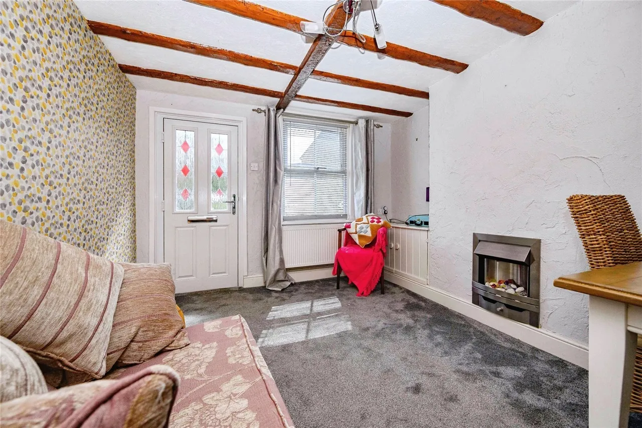 Dunstable Road, Toddington, Dunstable, Bedfordshire, LU5, photo 5